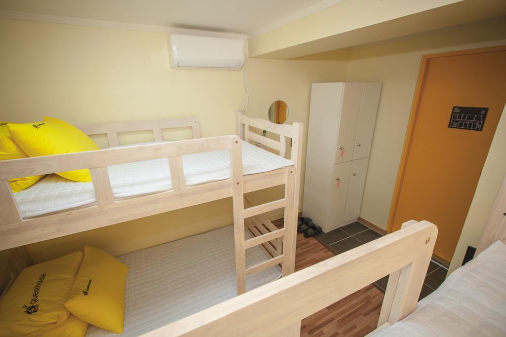 24 Guesthouse Haeundae Premier Busan Room photo